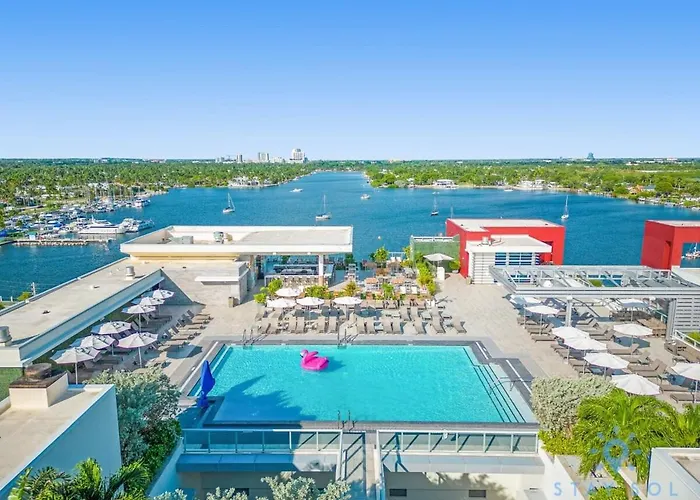 Hollywood Beach Broad - Walk - Amazing Pool - Hot Tub