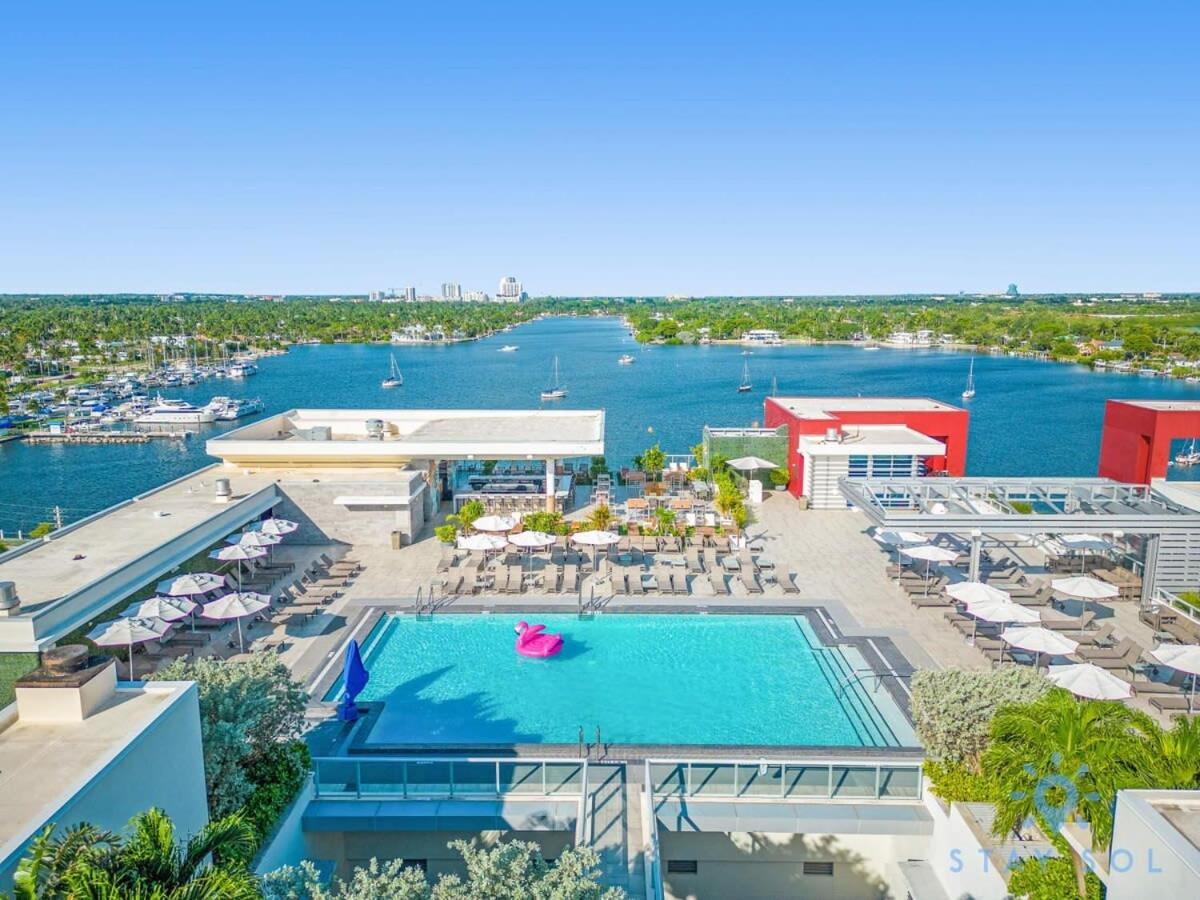 Broad - Walk - Amazing Pool - Hot Tub Apartment *