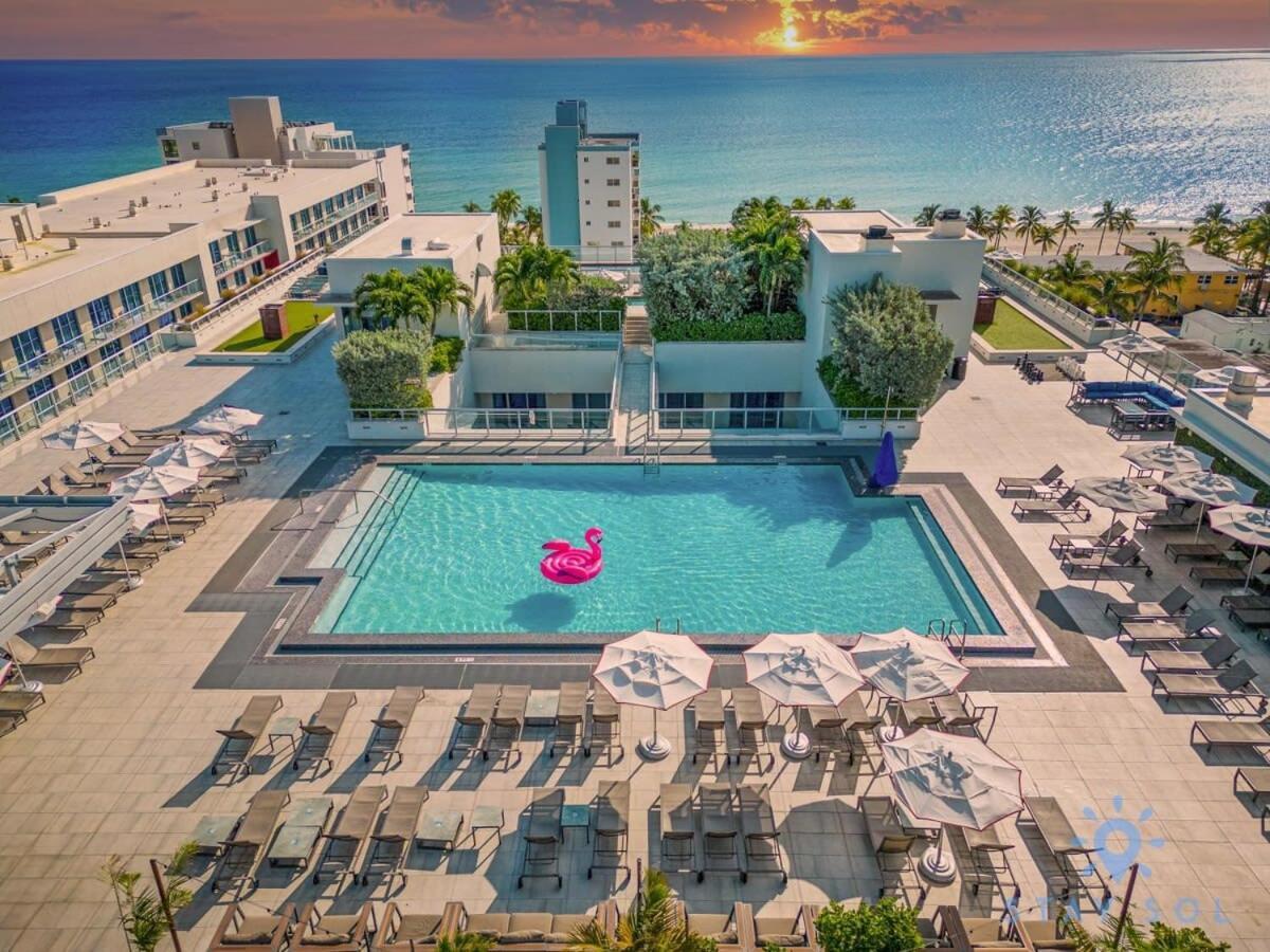 Apartment Broad - Walk - Amazing Pool - Hot Tub