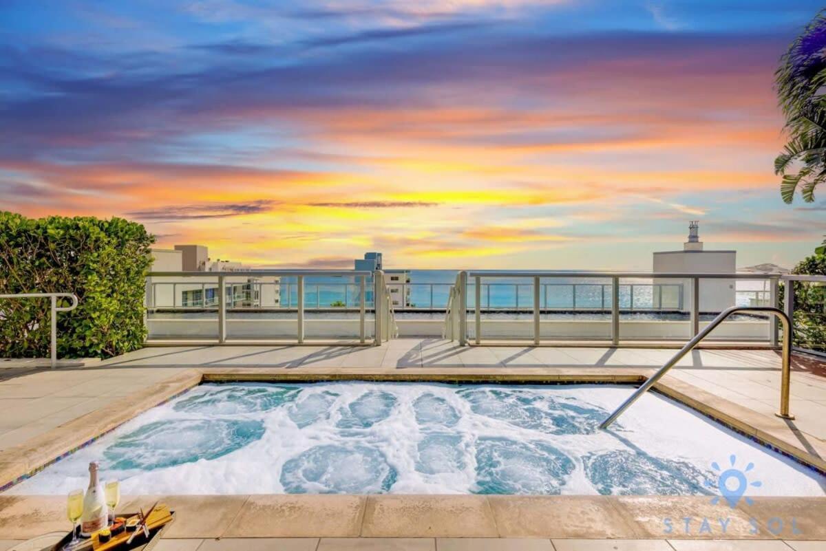 Broad - Walk - Amazing Pool - Hot Tub * Hollywood
